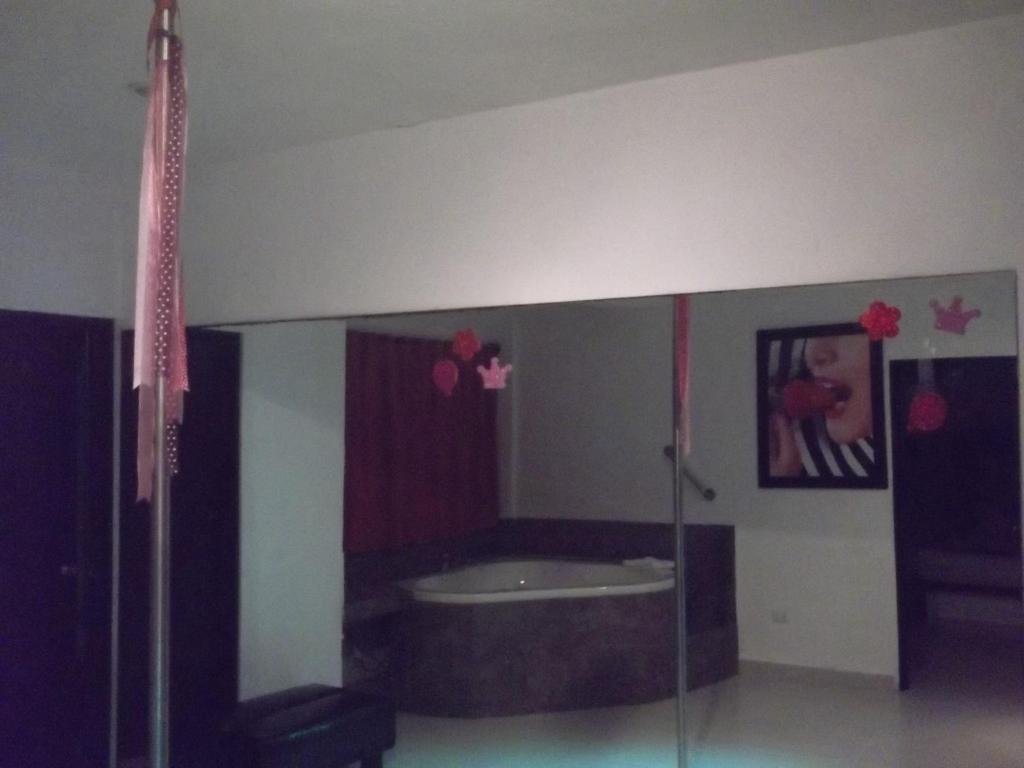 Motel Del Rey Cancún Oda fotoğraf